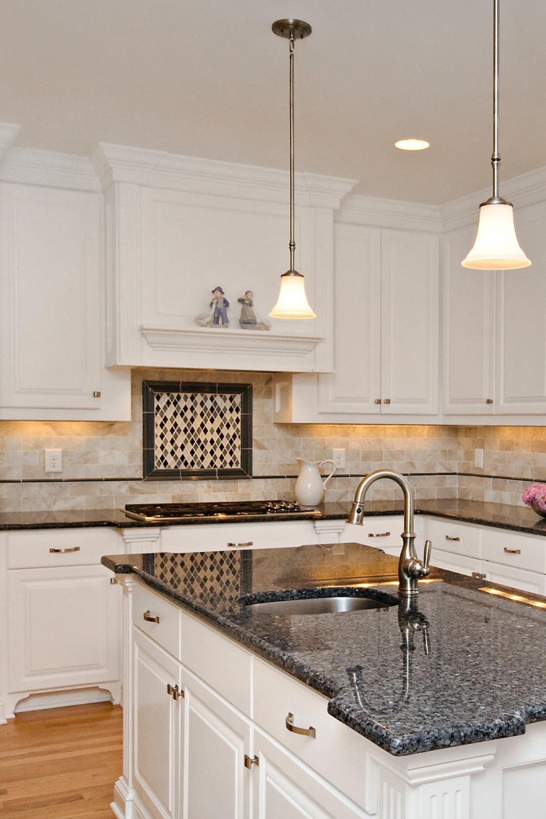 8+ Popular Blue Granite Kitchen Countertops Design Ideas - what color granite countertops go with white cabinets?