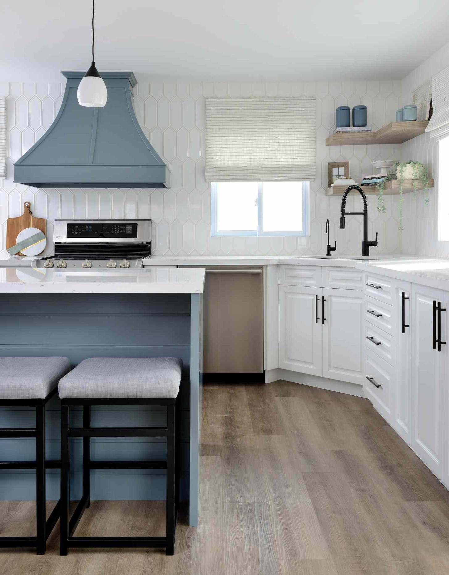 8 Small Kitchen Paint Colors to Open Up Your Space - what is a good color for a small kitchen?