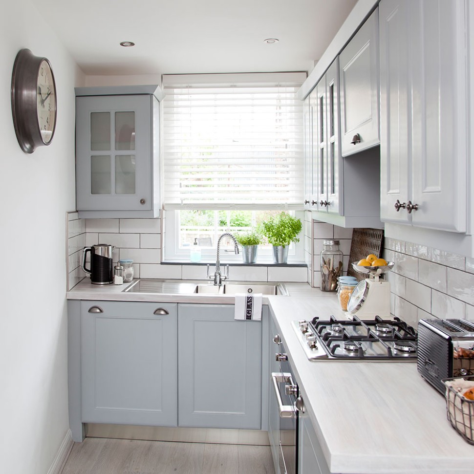 Grey kitchen ideas: 5 design tips for cabinets, worktops and walls - small grey kitchen