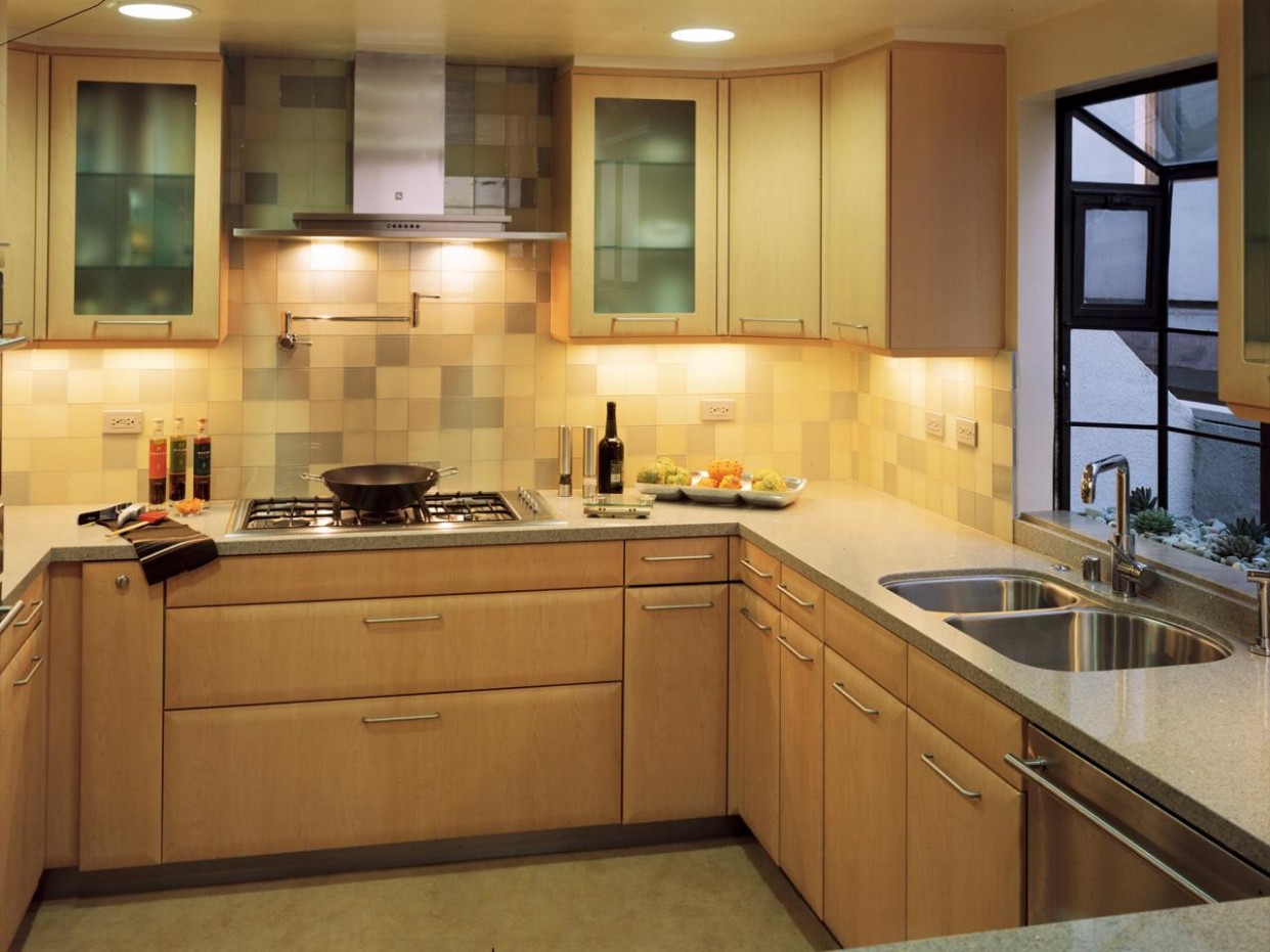Kitchen Cabinet Prices: Pictures, Options, Tips & Ideas  HGTV - how much does it cost for kitchen cabinets?